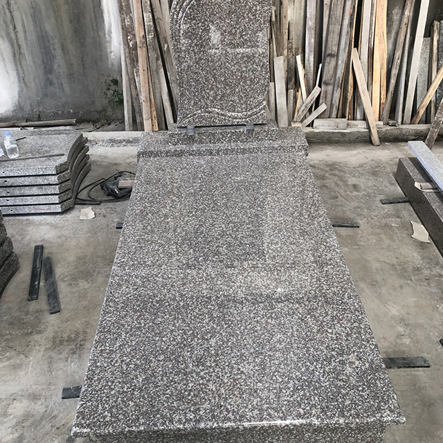 Hot Selling European Standard Memorials For The Hungarian Market