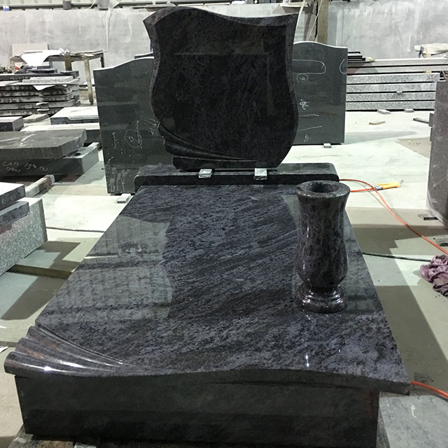 Hot Selling European Standard Memorials For The Hungarian Market