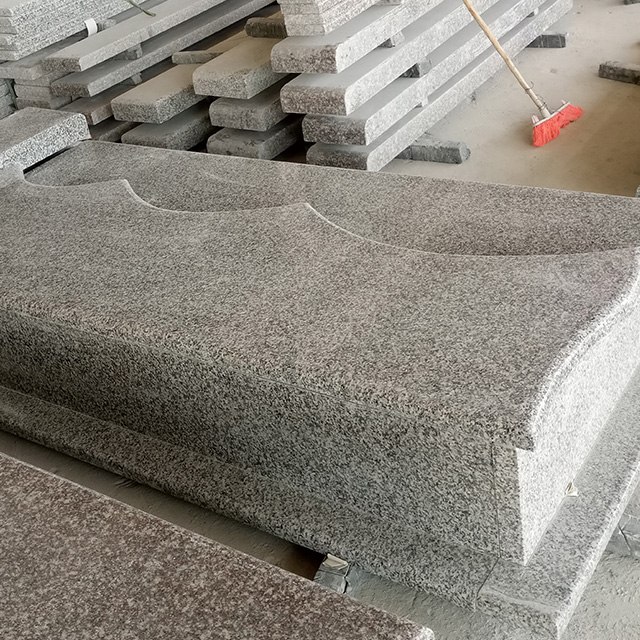 Hot Selling European Standard Memorials For The Hungarian Market